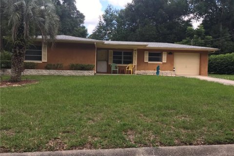 Villa ou maison à Inverness, Floride 2 chambres, 113.81 m2 № 2419524