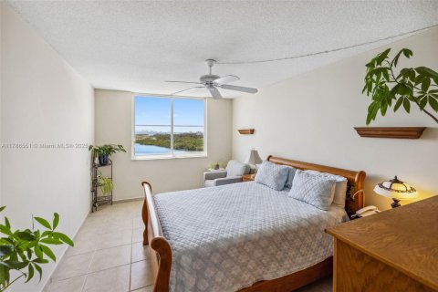 Copropriété à vendre à Sunny Isles Beach, Floride: 1 chambre, 70.79 m2 № 1861797 - photo 17