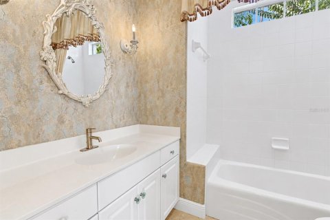 Villa ou maison à vendre à Lake Mary, Floride: 4 chambres, 303.05 m2 № 2398640 - photo 30