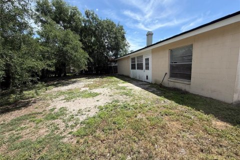 House in Brandon, Florida 3 bedrooms, 156.45 sq.m. № 2095761 - photo 5
