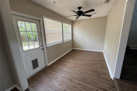House in Brandon, Florida 3 bedrooms, 156.45 sq.m. № 2095761 - photo 12