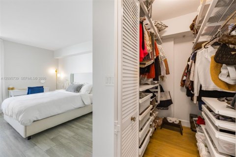 Copropriété à louer à Miami, Floride: 2 chambres, 113.99 m2 № 2386894 - photo 20