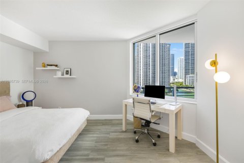 Copropriété à louer à Miami, Floride: 2 chambres, 113.99 m2 № 2386894 - photo 16
