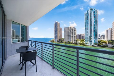 Copropriété à louer à Miami, Floride: 2 chambres, 113.99 m2 № 2386894 - photo 29