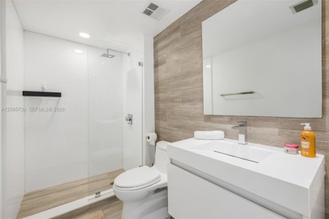 Copropriété à louer à Miami, Floride: 2 chambres, 113.99 m2 № 2386894 - photo 25