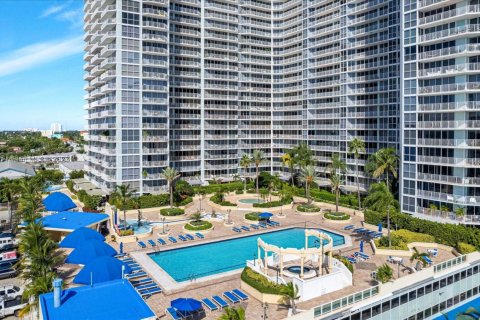 Copropriété à vendre à North Bay Village, Floride: 1 chambre, 65.5 m2 № 1981523 - photo 15