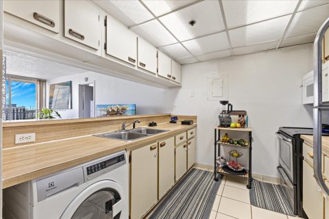 Copropriété à vendre à North Bay Village, Floride: 1 chambre, 65.5 m2 № 1981523 - photo 5