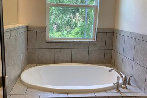 House in North Port, Florida 4 bedrooms, 192.03 sq.m. № 1158361 - photo 6
