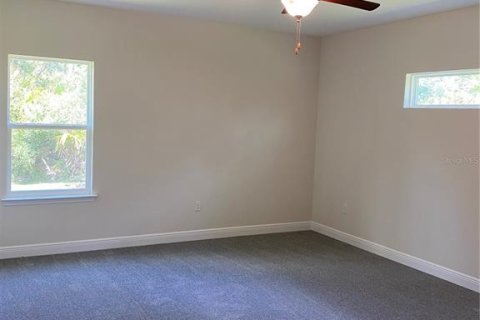 House in North Port, Florida 4 bedrooms, 192.03 sq.m. № 1158361 - photo 4
