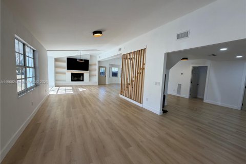 Villa ou maison à vendre à Sebring, Floride: 3 chambres № 2029773 - photo 15