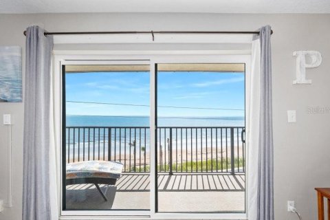 Condo in Ormond Beach, Florida, 2 bedrooms  № 2291312 - photo 29