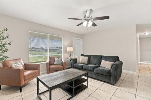 Casa en venta en North Port, Florida, 3 dormitorios, 109.25 m2 № 2413565 - foto 12