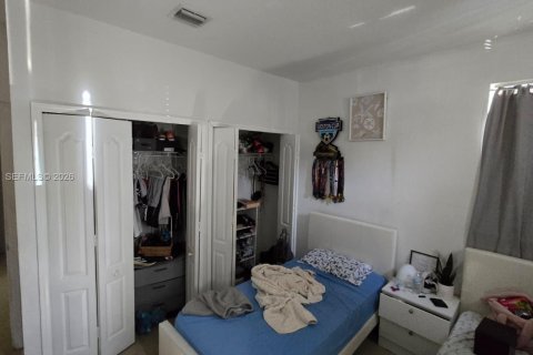 Condo in Homestead, Florida, 3 bedrooms  № 2248550 - photo 11