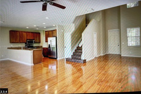 House in Port St. Lucie, Florida 4 bedrooms, 183.3 sq.m. № 2033722 - photo 16