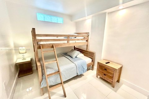 Condominio en venta en Sunny Isles Beach, Florida, 2 dormitorios, 93.37 m2 № 1934889 - foto 11