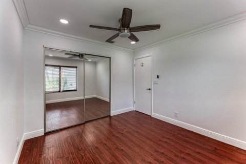 Villa ou maison à louer à Boynton Beach, Floride: 3 chambres, 154.87 m2 № 2387757 - photo 25