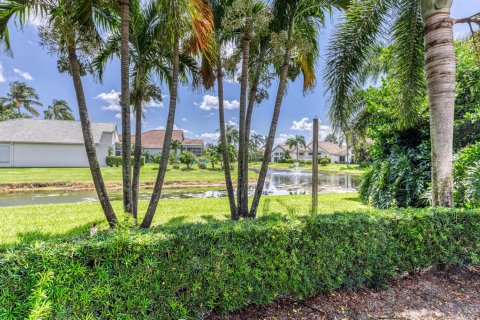 Villa ou maison à louer à Boynton Beach, Floride: 3 chambres, 154.87 m2 № 2387757 - photo 5