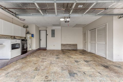 Villa ou maison à louer à Boynton Beach, Floride: 3 chambres, 154.87 m2 № 2387757 - photo 29