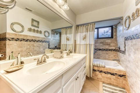 Villa ou maison à louer à Boynton Beach, Floride: 3 chambres, 154.87 m2 № 2387757 - photo 24