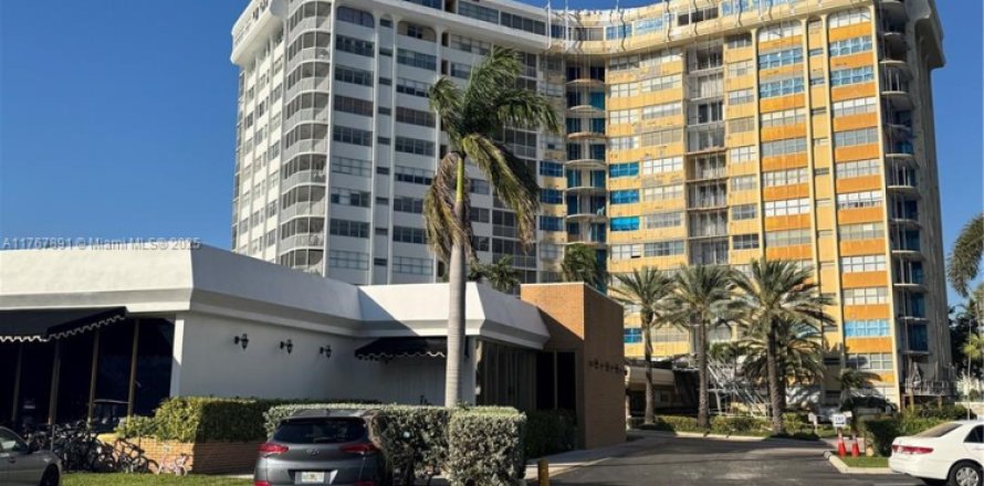 Condo à Hallandale Beach, Floride, 1 chambre № 1985466