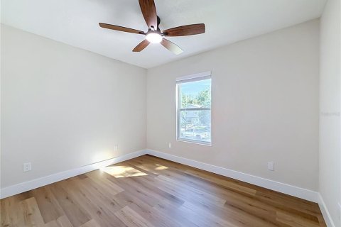 Villa ou maison à vendre à Oviedo, Floride: 3 chambres, 115.2 m2 № 2391260 - photo 30