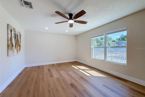 Villa ou maison à vendre à Oviedo, Floride: 3 chambres, 115.2 m2 № 2391260 - photo 11