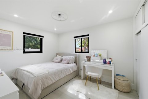 Casa en venta en Hollywood, Florida, 3 dormitorios, 121.14 m2 № 2031631 - foto 5