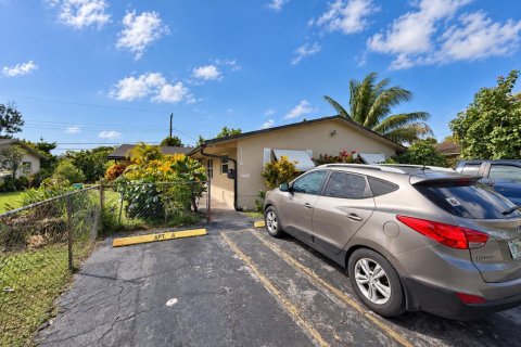 Appartement à louer à Lauderhill, Floride: 1 chambre, 205.78 m2 № 2439297 - photo 8