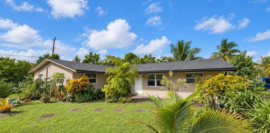 Appartement à Lauderhill, Floride 1 chambre, 205.78 m2 № 2439297