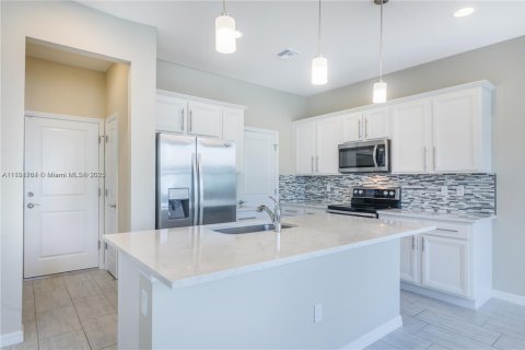 Adosado en alquiler en Hollywood, Florida, 3 dormitorios, 164.25 m2 № 1944138 - foto 6