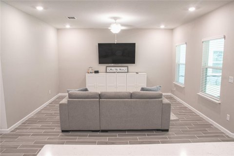 Villa ou maison à vendre à Gainesville, Floride: 4 chambres, 193.79 m2 № 1919077 - photo 5