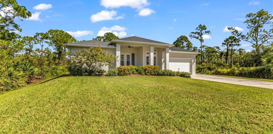 Casa en Punta Gorda, Florida 3 dormitorios, 176.51 m2 № 2388217