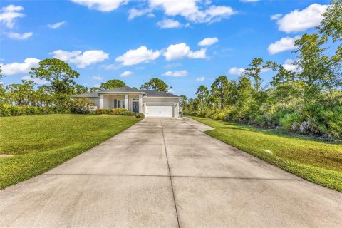 Casa en venta en Punta Gorda, Florida, 3 dormitorios, 176.51 m2 № 2388217 - foto 2