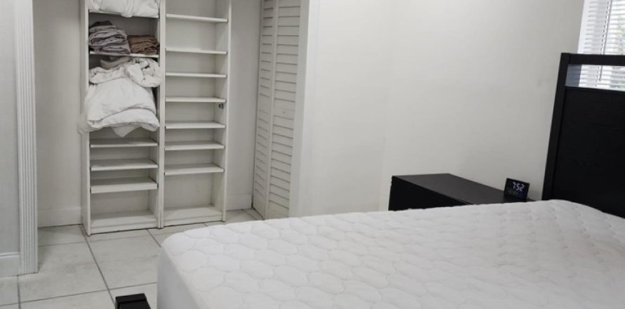 Appartement à Fort Lauderdale, Floride 1 chambre, 897.71 m2 № 1154191