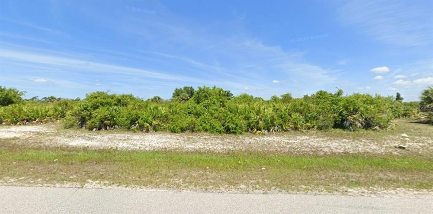 Land in Rotonda, Florida № 2202621