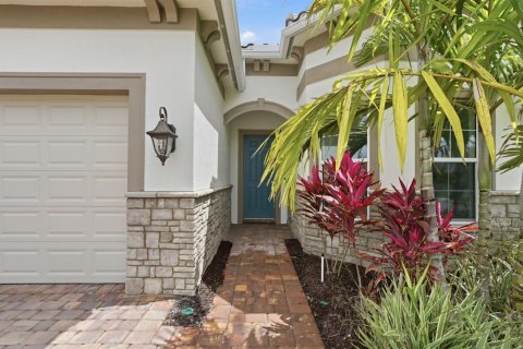 Casa en venta en Palm Beach Gardens, Florida, 3 dormitorios, 183.3 m2 № 2078745 - foto 2