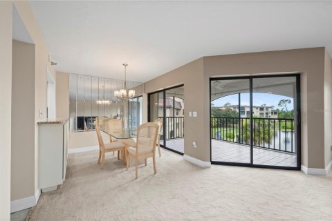 Condo in Punta Gorda, Florida, 2 bedrooms  № 2228310 - photo 13