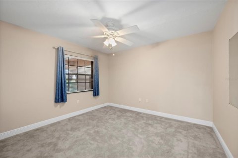Condo in Punta Gorda, Florida, 2 bedrooms  № 2228310 - photo 29