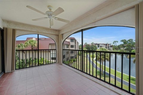 Condo in Punta Gorda, Florida, 2 bedrooms  № 2228310 - photo 19