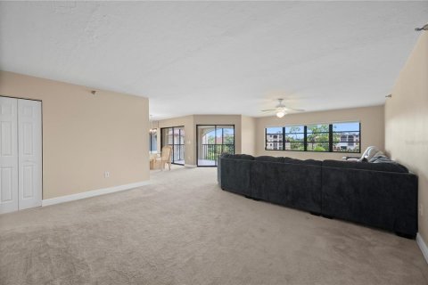 Condo in Punta Gorda, Florida, 2 bedrooms  № 2228310 - photo 7