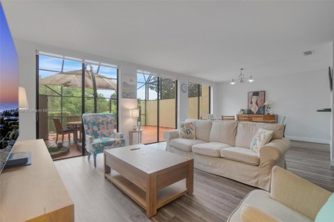 Townhouse in Doral, Florida 3 bedrooms, 159.05 sq.m. № 1962614 - photo 8