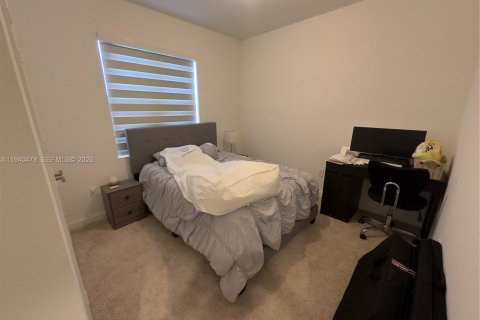 Touwnhouse à louer à Homestead, Floride: 4 chambres, 169.64 m2 № 1998316 - photo 17