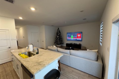 Touwnhouse à louer à Homestead, Floride: 4 chambres, 169.64 m2 № 1998316 - photo 30