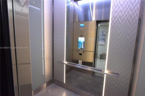 Condo in Aventura, Florida, 1 bedroom  № 2055488 - photo 5