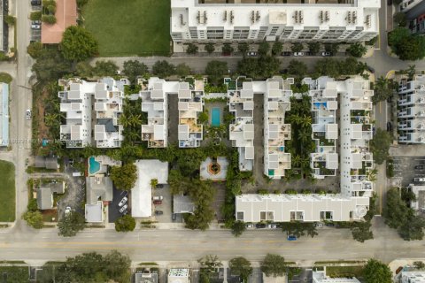 Condo in Fort Lauderdale, Florida, 3 bedrooms  № 1890158 - photo 10
