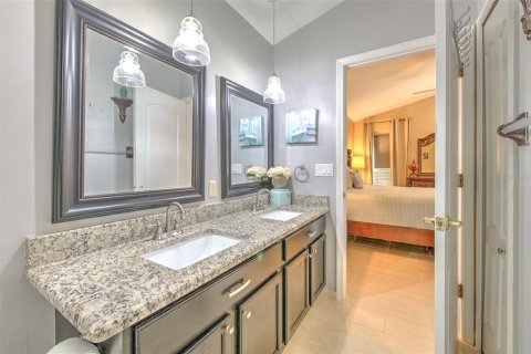 Villa ou maison à vendre à Wesley Chapel, Floride: 4 chambres, 170.1 m2 № 1807009 - photo 24