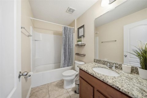 Casa en venta en Kissimmee, Florida, 5 dormitorios, 255.67 m2 № 2385936 - foto 28