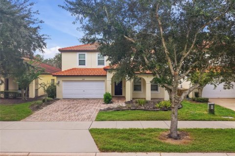 Casa en venta en Kissimmee, Florida, 5 dormitorios, 255.67 m2 № 2385936 - foto 2