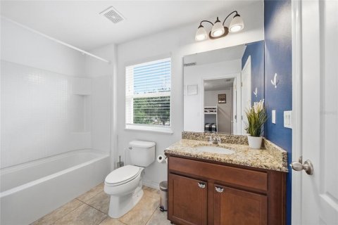 Casa en venta en Kissimmee, Florida, 5 dormitorios, 255.67 m2 № 2385936 - foto 24