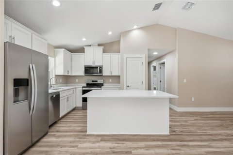 Casa en venta en Brooksville, Florida, 3 dormitorios, 125.33 m2 № 2201670 - foto 14